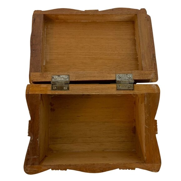 Vintage Handcrafted Wooden Trinket Box Tulip Floral Carved Top Basket Weave - Picture 7 of 8